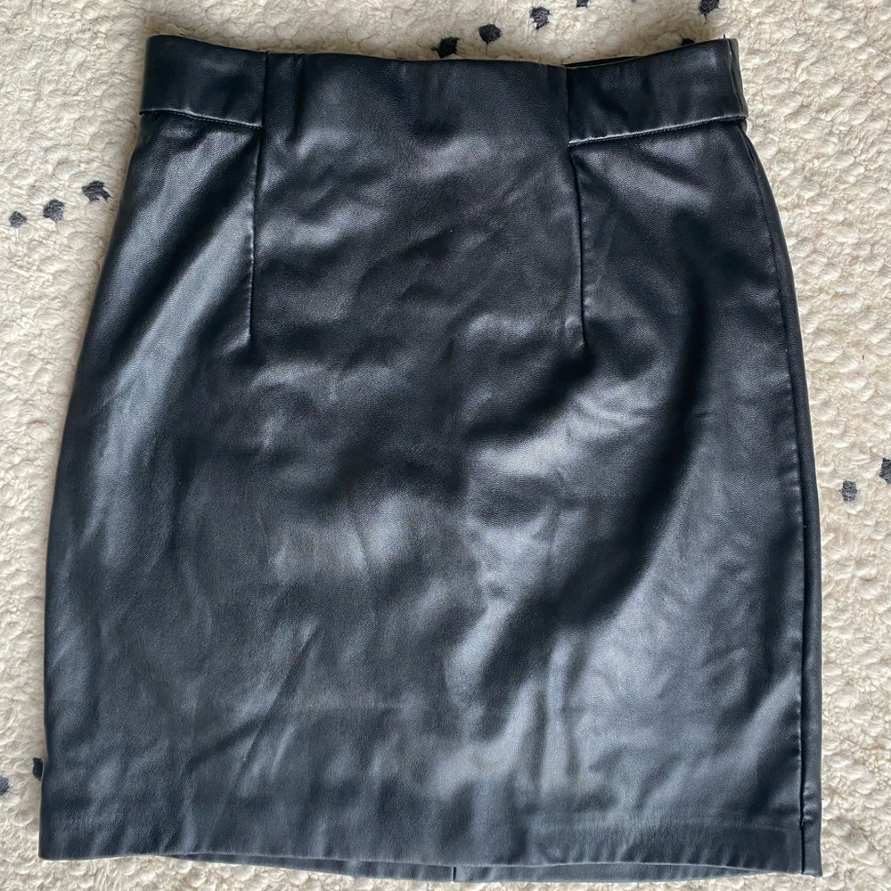 Dynamite Black Leather Pencil Skirt